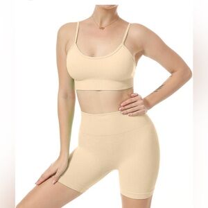 Beige Seamless Crop Top Sports Bra & Biker Shorts Yoga Set Size Large